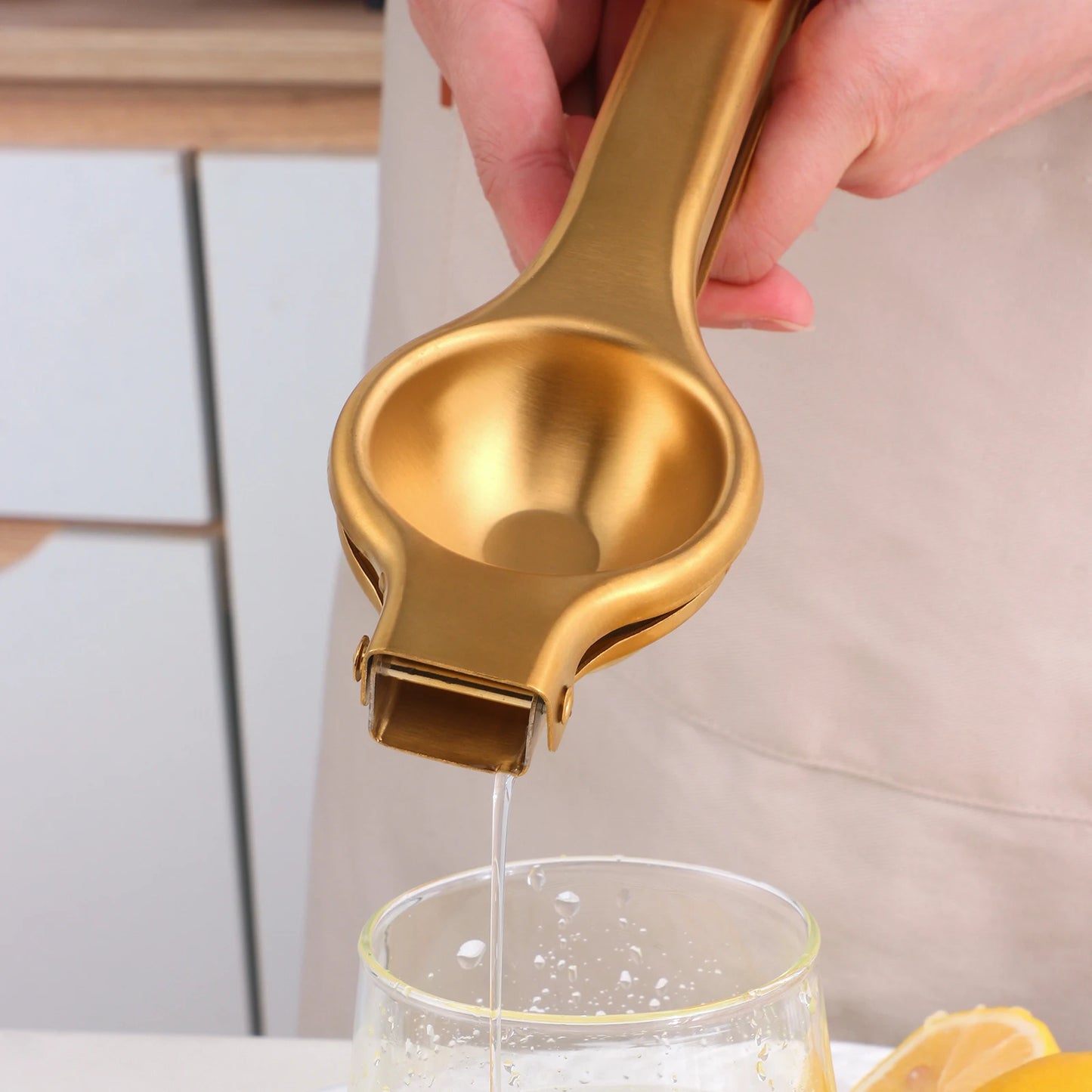 1PC Stainless Steel Manual Juicer Household Lemon Clip Creative Orange Juicer Squeezer Fruit Hand Pressing Kitchen Accessories